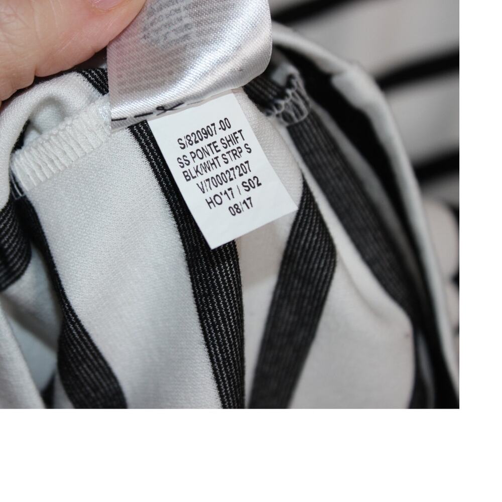 Old Navy Ponte Knit Black and White Shift‎ Dress Small - Picture 6 of 6